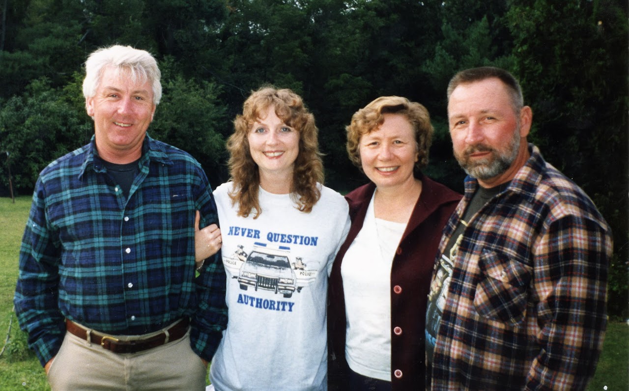 Bobby, Margie, Lainie and Pauly Wiesner family reunion